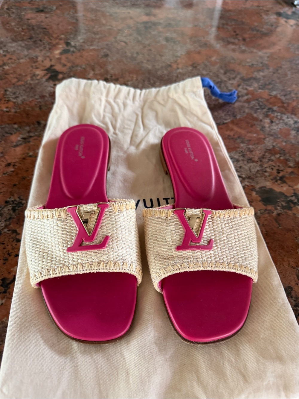 Louis Vuitton Cream Raffia Slides with Pink Footbed and LV Logo